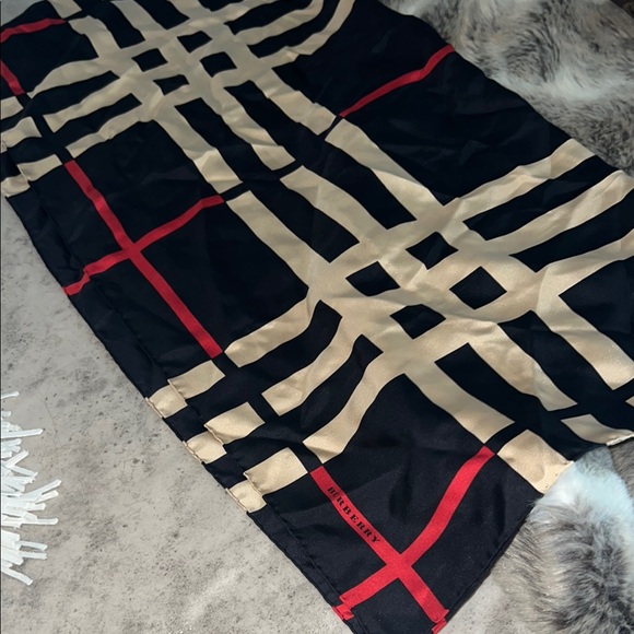 Burberry Black and Beige Checkered Scarf - Picture 1 of 5